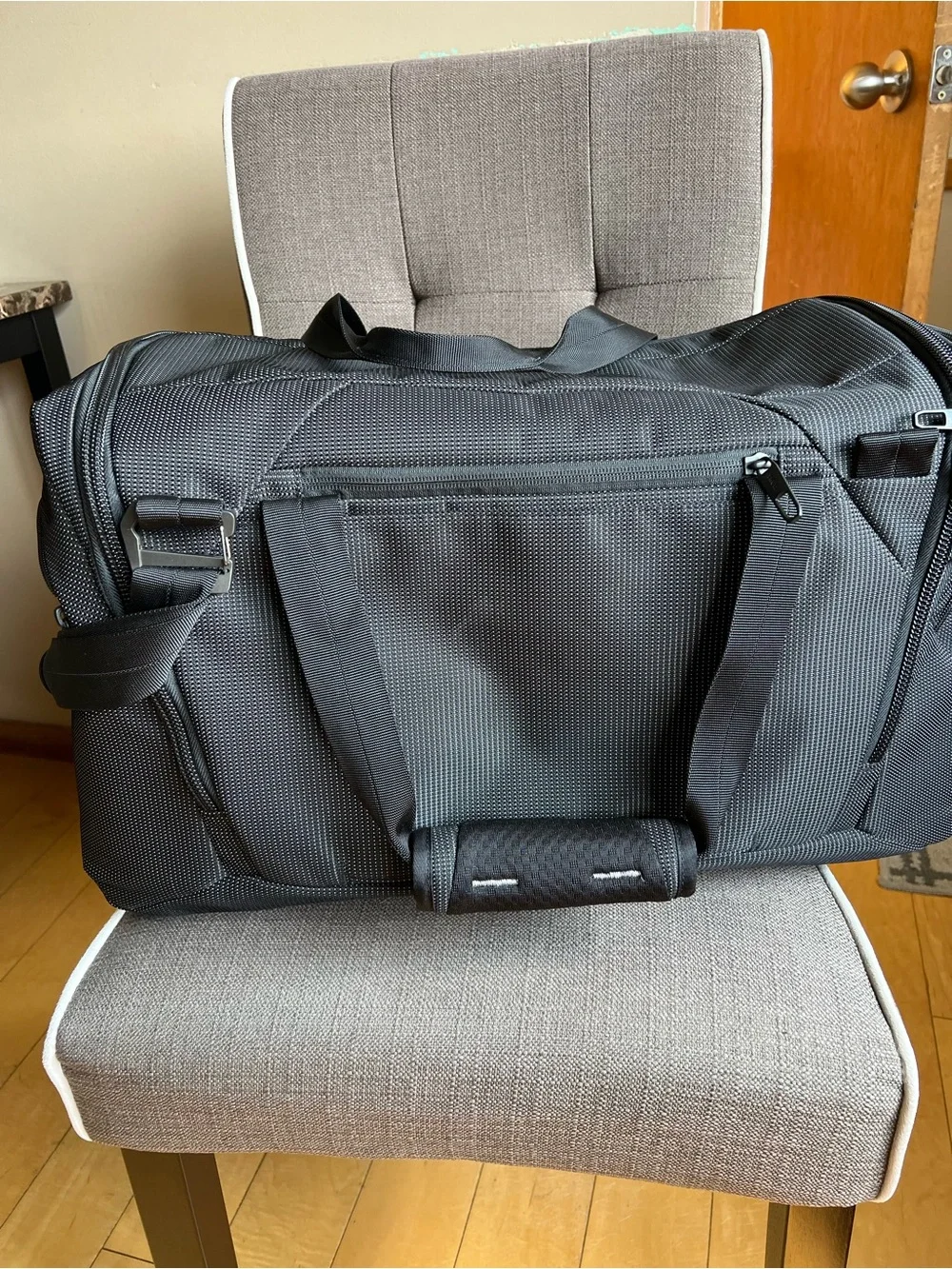 Thule Crossover 2 Duffle Travel Bag 44L Black Blue
